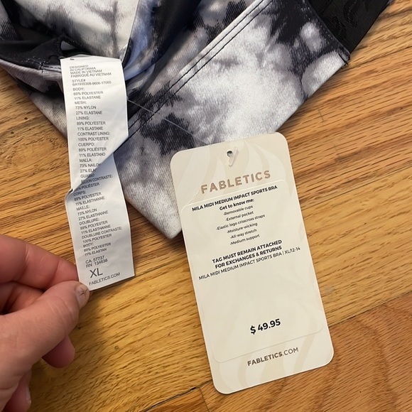 NWT Fabletics White and Black Tie Dye Mila Midi Medium Impact Sports Bra - Picture 3 of 5